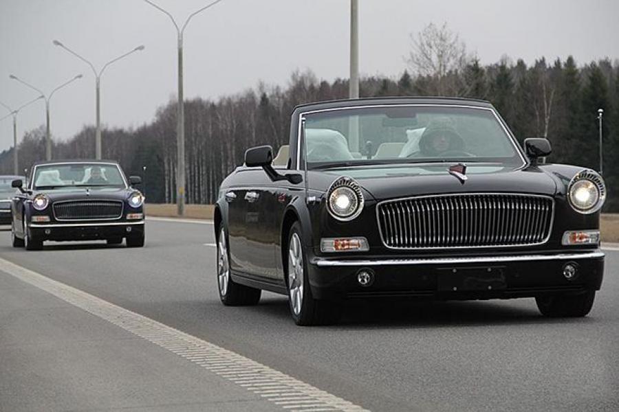  HongQi L5 Parade 2015 года  (фото 3 из 3)
